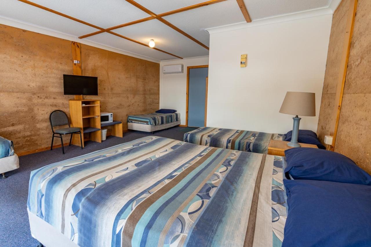 Great Western Motel Норсман Экстерьер фото